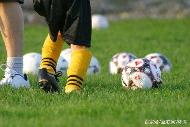 64岁前国足传奇：抑郁症致早退，隐居上海无婚无子